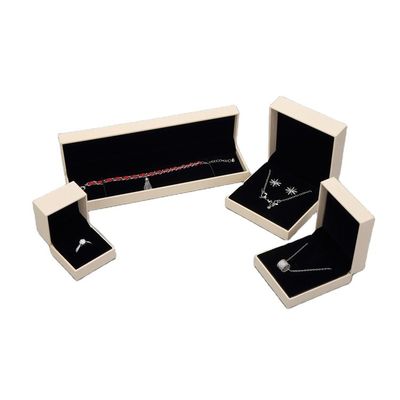 Beige Special Paper Luxury Plastic Jewelry Box Balck Plush Inner Ring Jewelry Gift Box A Series Of Jewelry Packaging Set